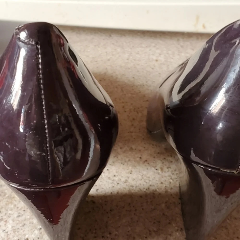 Pour la Victoire charcoal angled heel pumps 8.5 - Picture 11 of 12